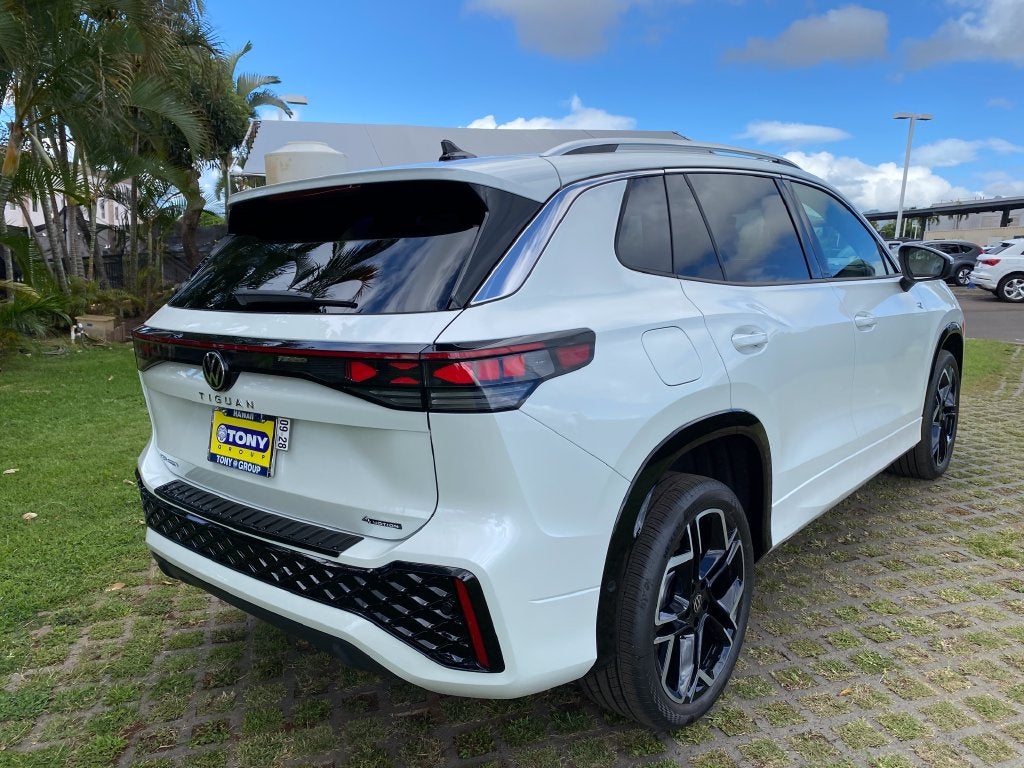2026 Volkswagen Tiguan SEL R-Line Turbo 4MOTION