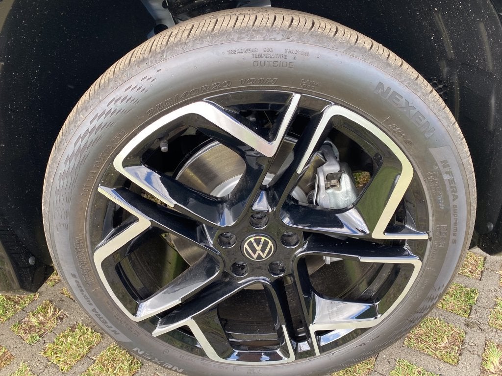 2026 Volkswagen Tiguan SEL R-Line Turbo 4MOTION