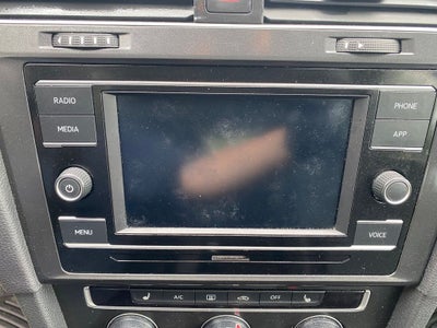 2020 Volkswagen Golf Base