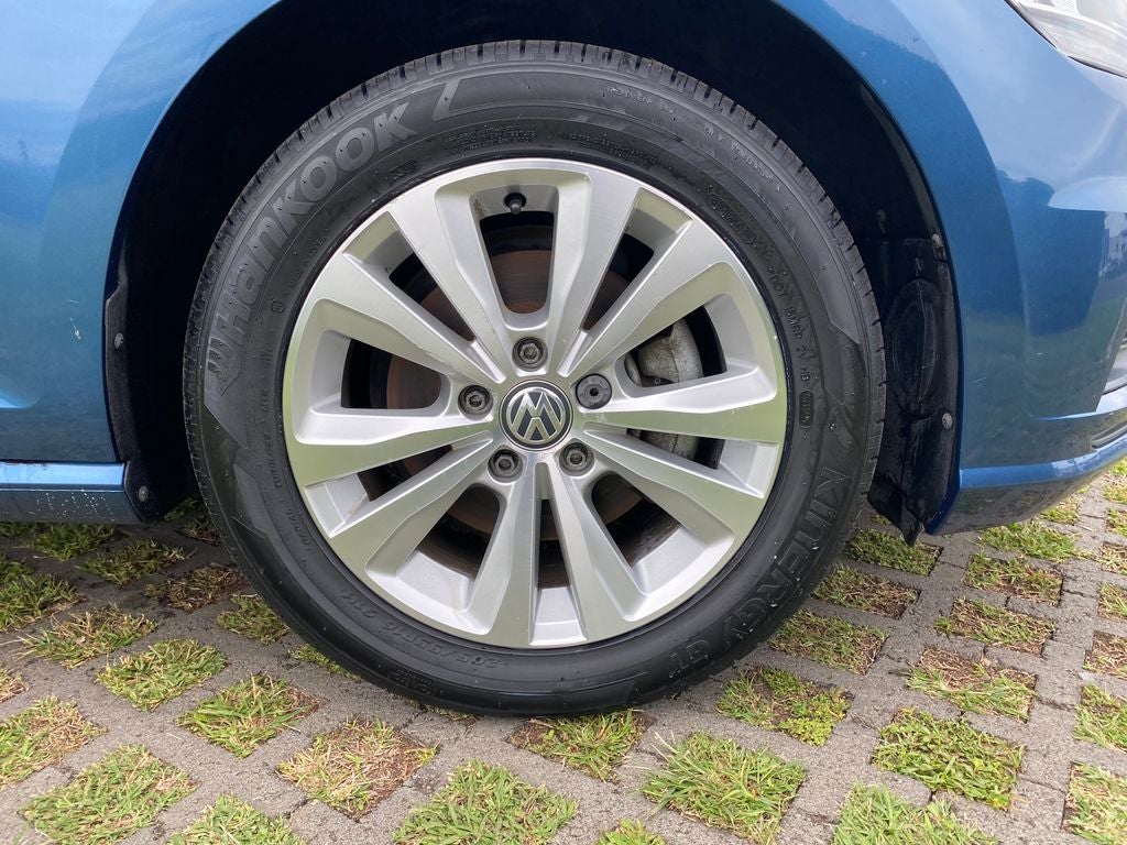 2020 Volkswagen Golf Base