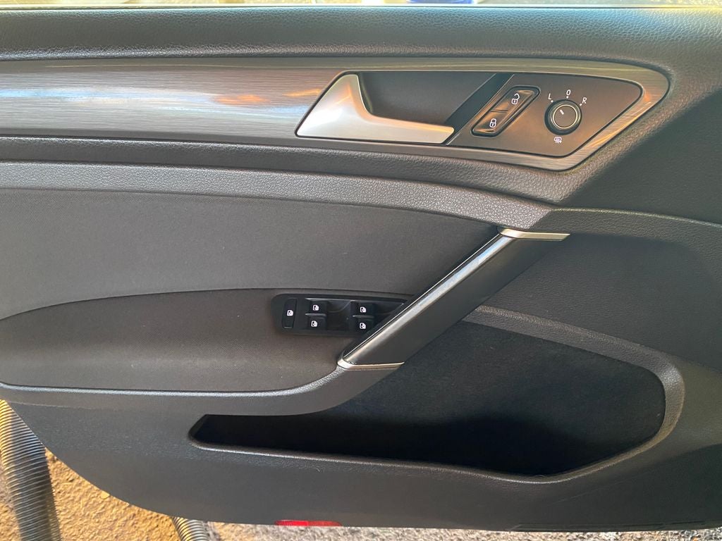 2019 Volkswagen Golf SportWagen Base