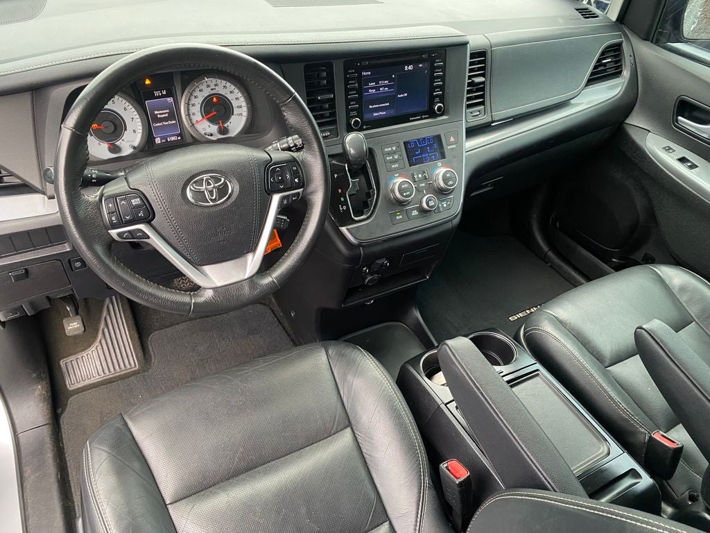 2018 Toyota Sienna Base