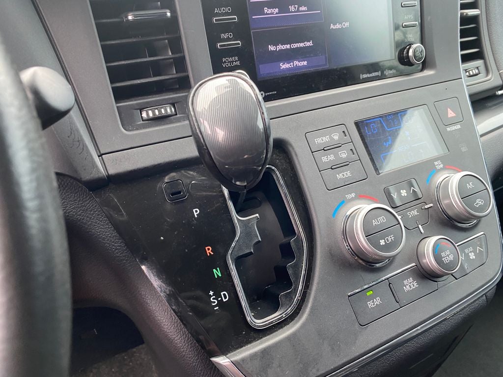 2018 Toyota Sienna Base