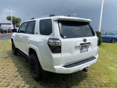 2022 Toyota 4Runner Base