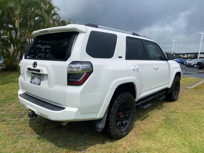 2022 Toyota 4Runner Base