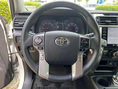 2022 Toyota 4Runner Base
