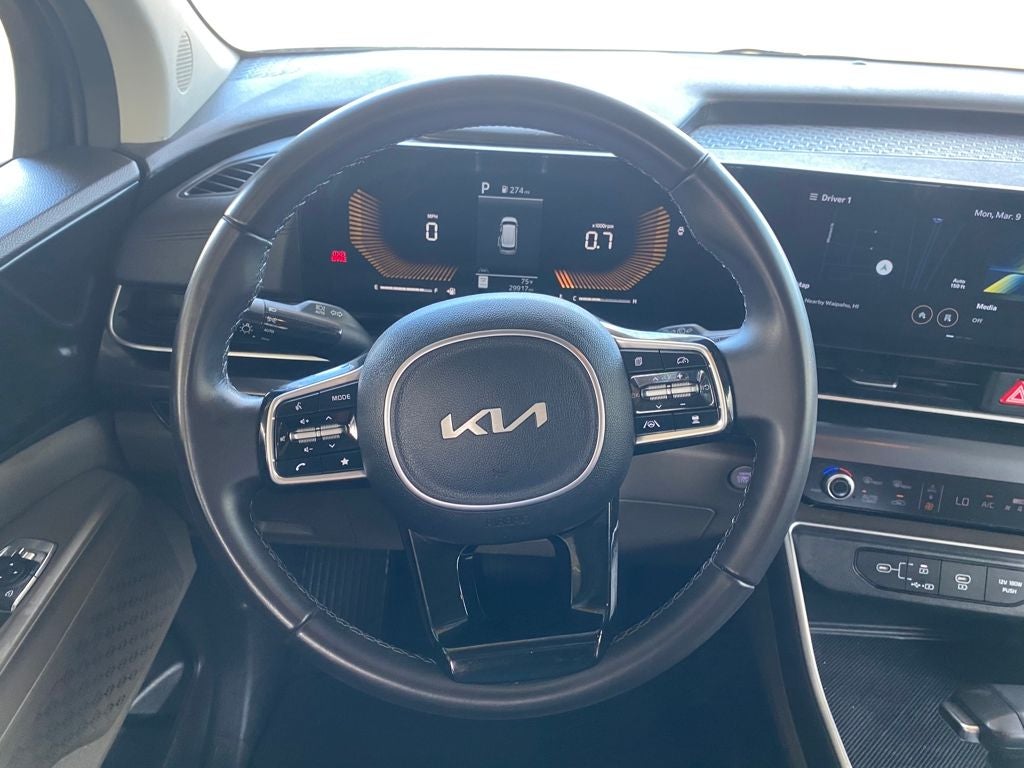 2025 Kia Carnival Base