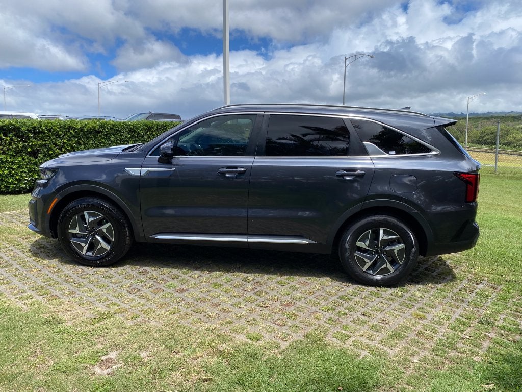 2022 Kia Sorento Hybrid Base