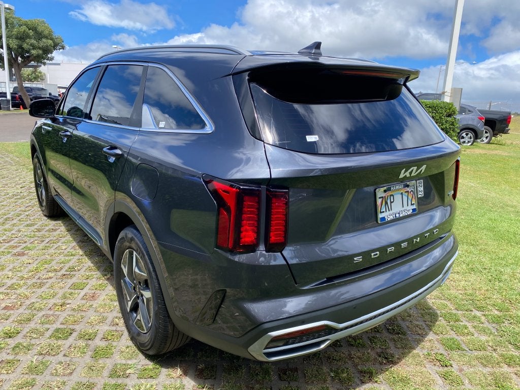 2022 Kia Sorento Hybrid Base