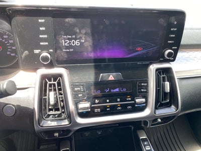 2022 Kia Sorento Hybrid Base