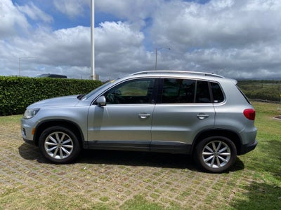 2017 Volkswagen Tiguan Base