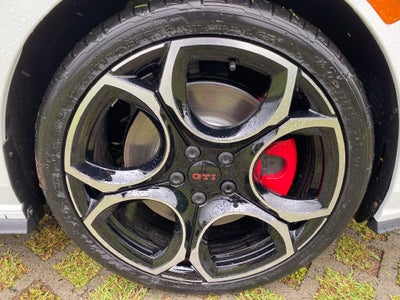 2026 Volkswagen Golf GTI 2.0T Autobahn