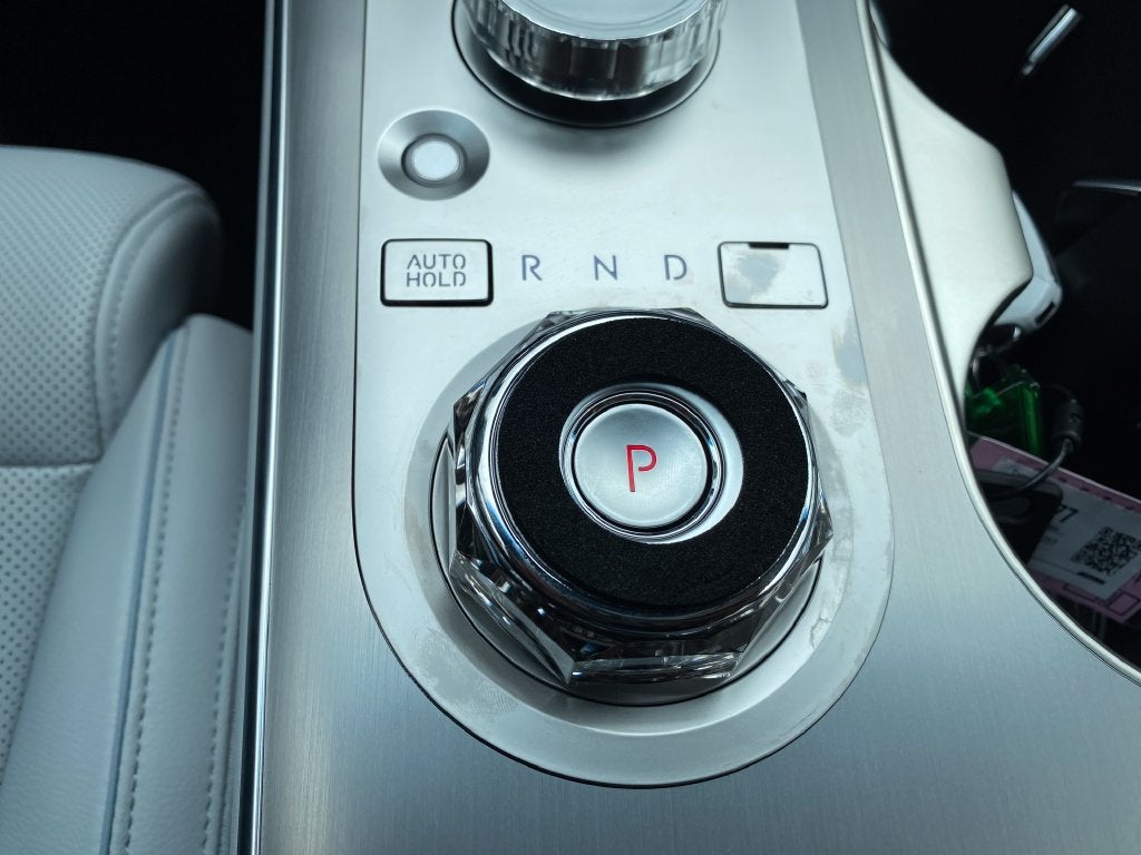 2027 Genesis Electrified GV70 ADVANCED