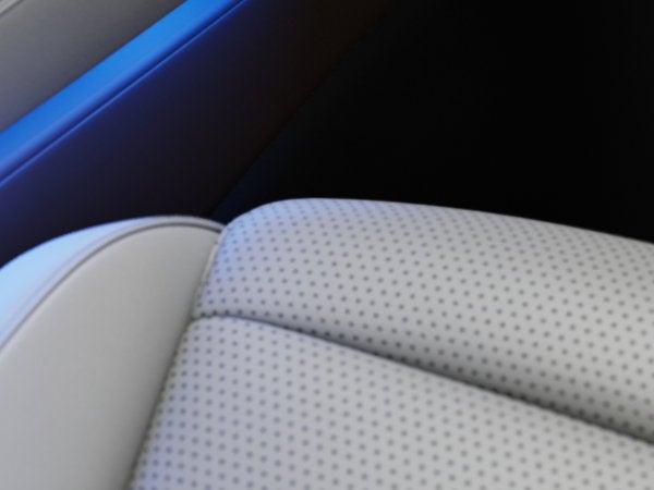 2027 Genesis Electrified GV70 ADVANCED
