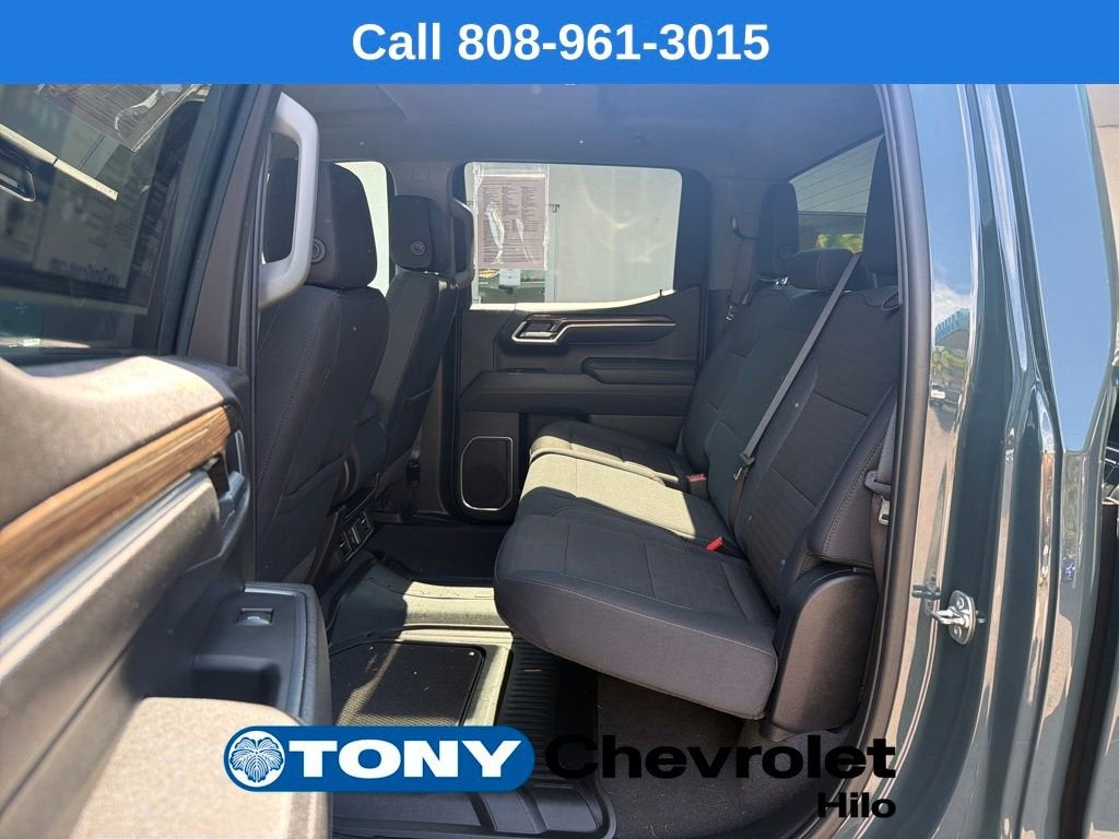 2025 Chevrolet Silverado 1500 LT
