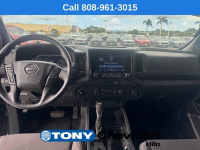2023 Nissan Frontier SV