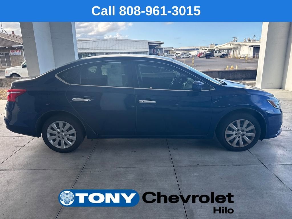 Used 2017 Nissan Sentra SV with VIN 3N1AB7AP1HY276887 for sale in Waipahu, HI