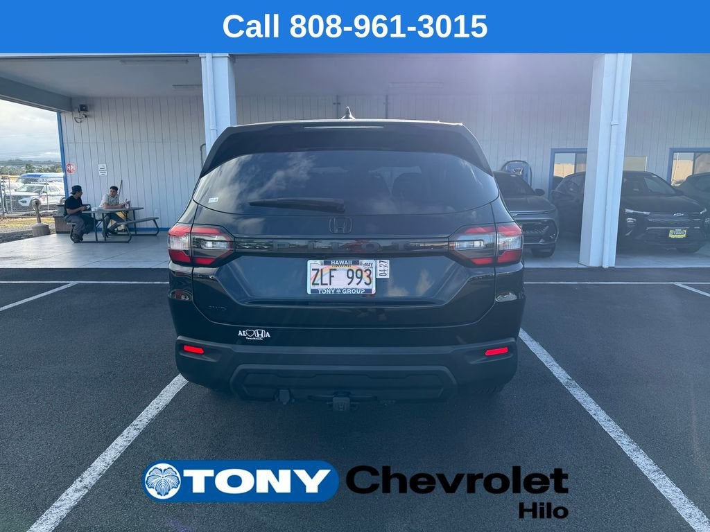 2023 Honda Pilot AWD LX