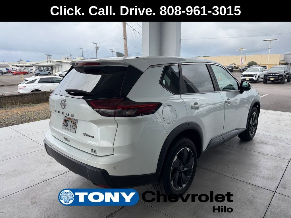 2024 Nissan Rogue SV