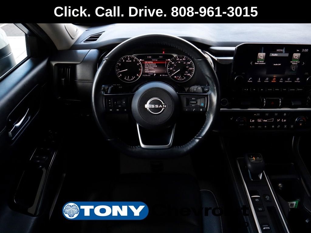 2022 Nissan Pathfinder SL