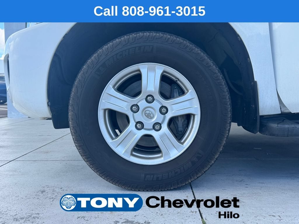 2016 Toyota Sequoia SR5 5.7L V8