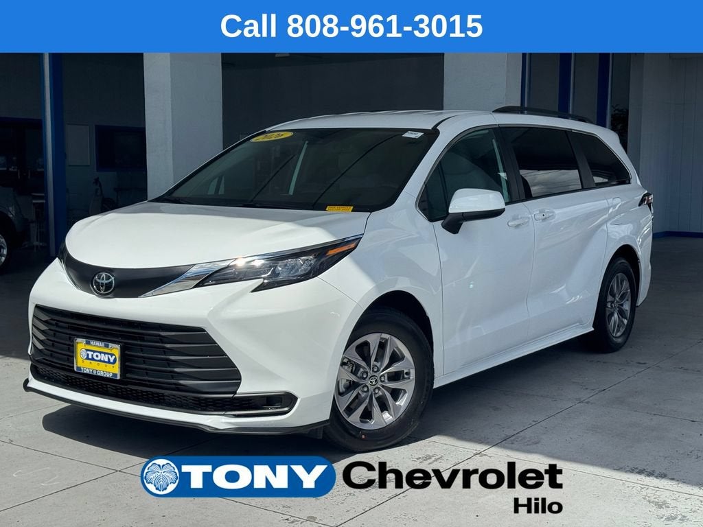 2026 Toyota Sienna LE