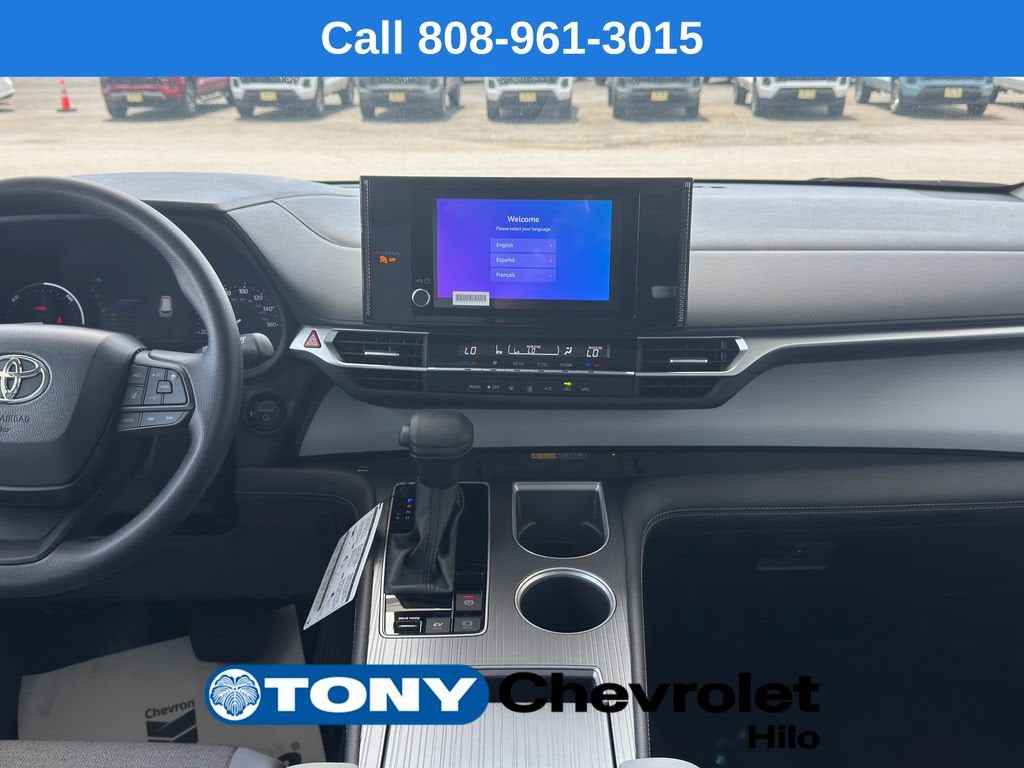 2026 Toyota Sienna LE