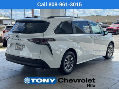 2026 Toyota Sienna LE