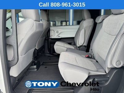 2026 Toyota Sienna LE