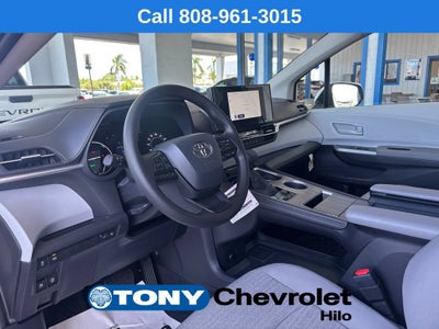 2026 Toyota Sienna LE