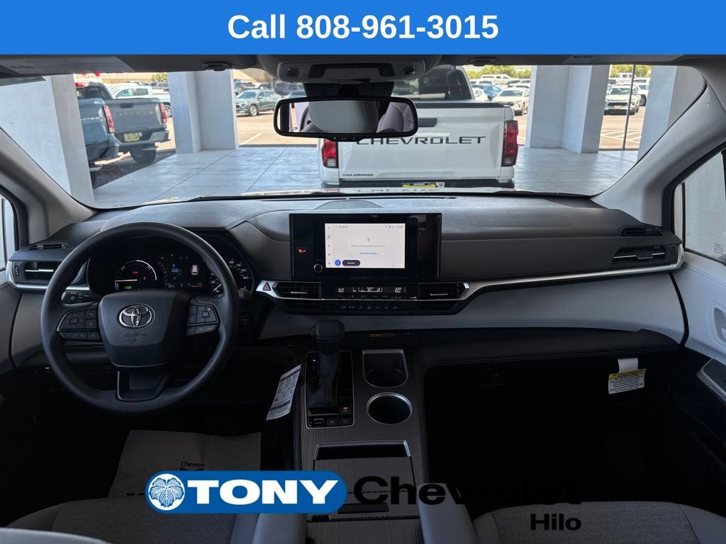 2026 Toyota Sienna LE