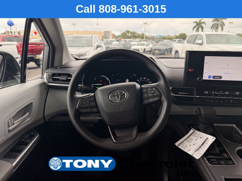 2026 Toyota Sienna LE