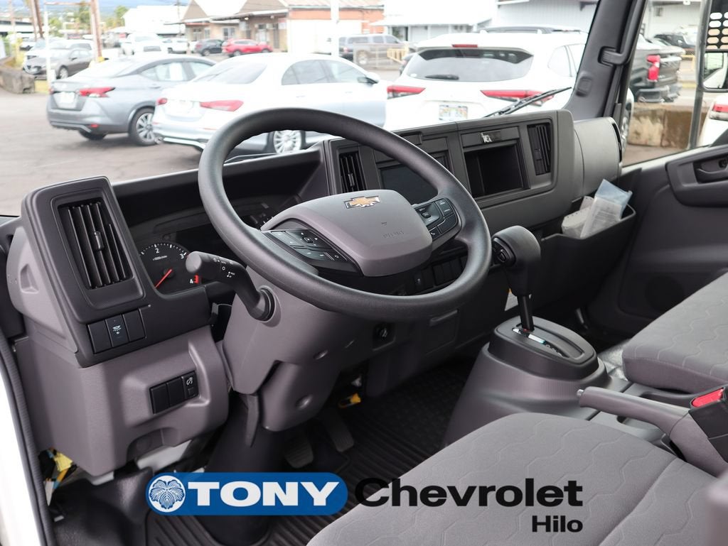 2025 Chevrolet Low Cab Forward 4500 HD 2WD Reg Cab 176"