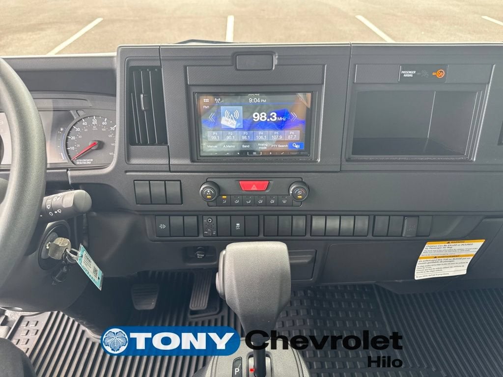 2025 Chevrolet Low Cab Forward 4500 HD 2WD Reg Cab 176"
