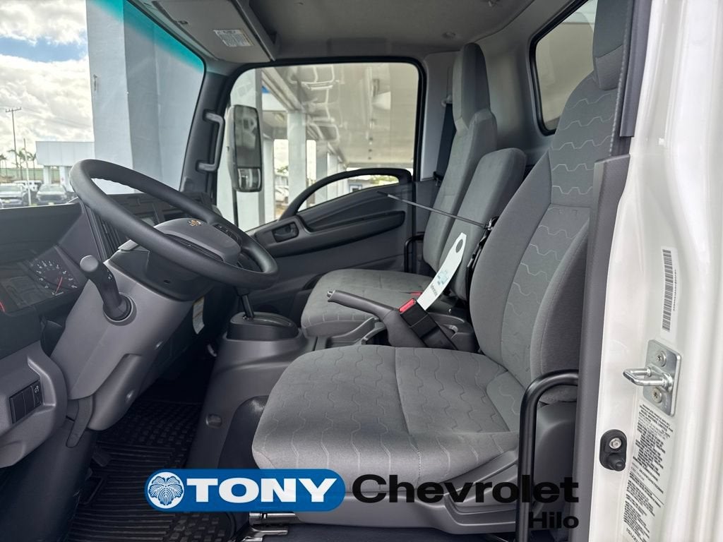 2025 Chevrolet Low Cab Forward 4500 HD 2WD Reg Cab 176"