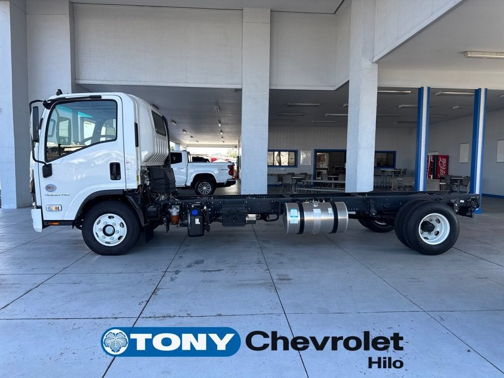 2025 Chevrolet Low Cab Forward 4500 HD 2WD Reg Cab 176"