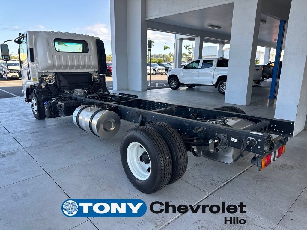 2025 Chevrolet Low Cab Forward 4500 HD 2WD Reg Cab 176"