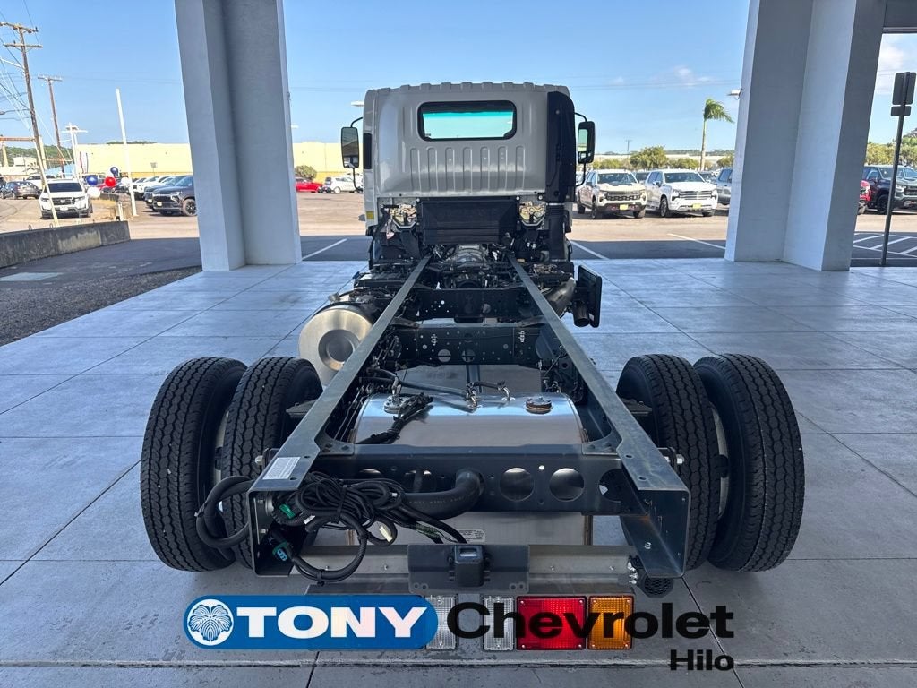 2025 Chevrolet Low Cab Forward 4500 HD 2WD Reg Cab 176"